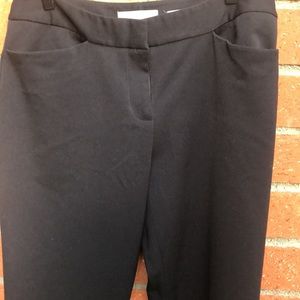 Liz Claiborne Women’s Black Pants-Size 10  Casual Pull Pants with 4 packets
